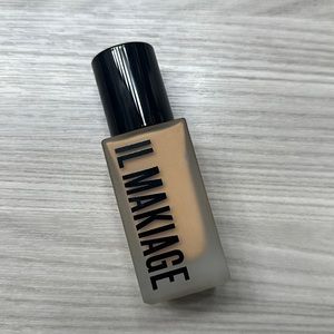 IL MAKIAGE woke up like this foundation #100